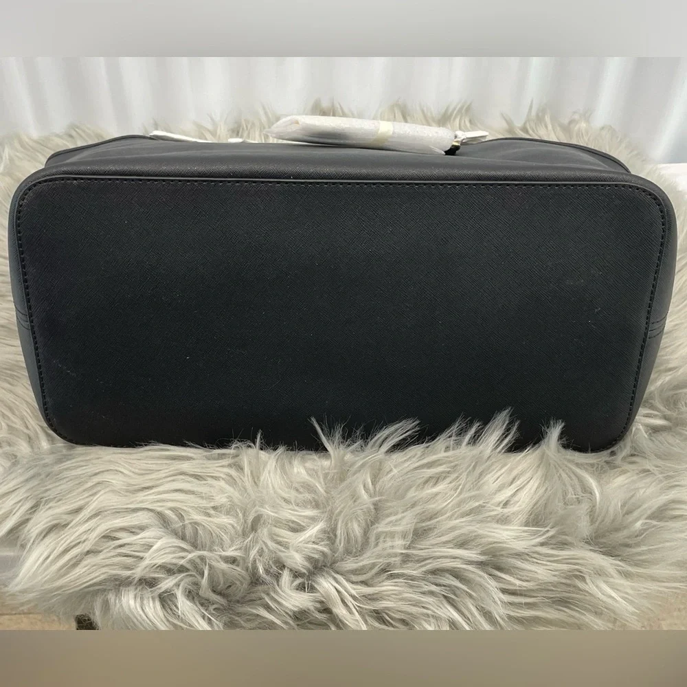 Michael Kors Jet Set Saffiano Travel Tote Bag-NWT - Picture 8 of 9